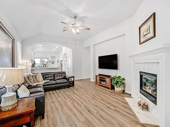 2nd image of 22607 Bristlegrass Ln