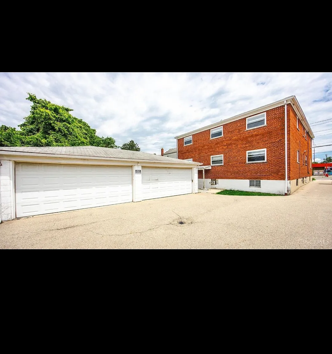 1 bed, 640 sqft, $1,090 — Photo 2