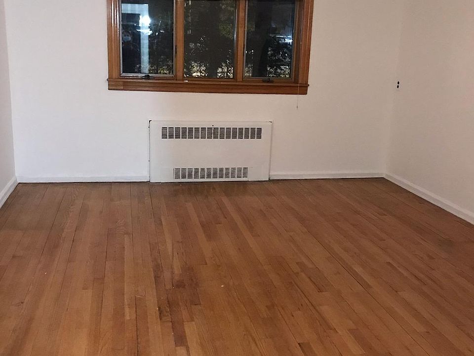 2nd image of 1766 Seminole Ave #2