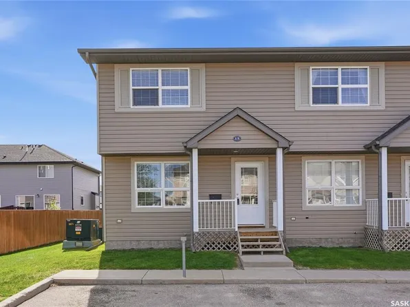 UNIT 15-300 MacCormack ROAD, Martensville, SK S0K 0A2