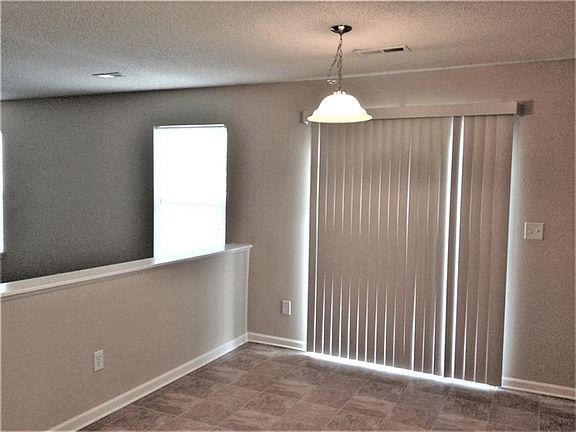 5th image of 5471 Wood Hollow Dr