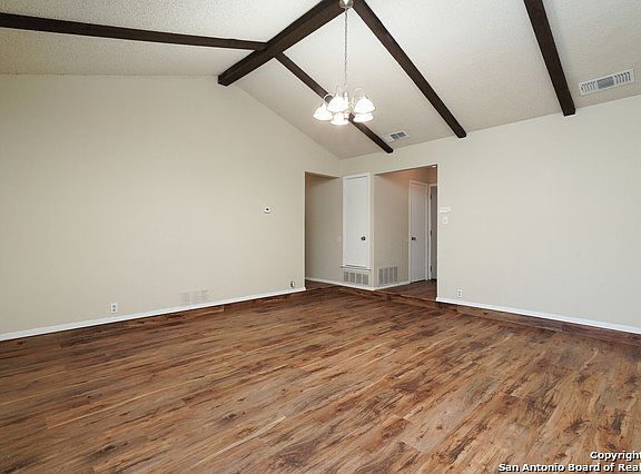 5th image of 5239 Woodbrook