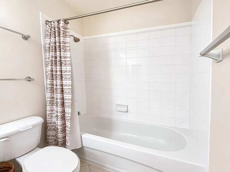 7811 Regal Heron Cir #302 — Photo 20