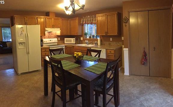 5th image of 15019 NE 51st St