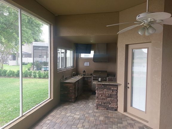 Summer kitchen "Man Cave"