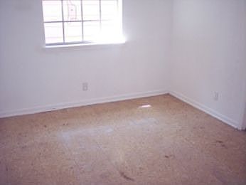 3rd image of 2306 Varsity Dr