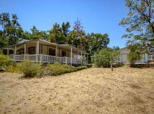 17913 Sutton Rd, Redding, CA 96003