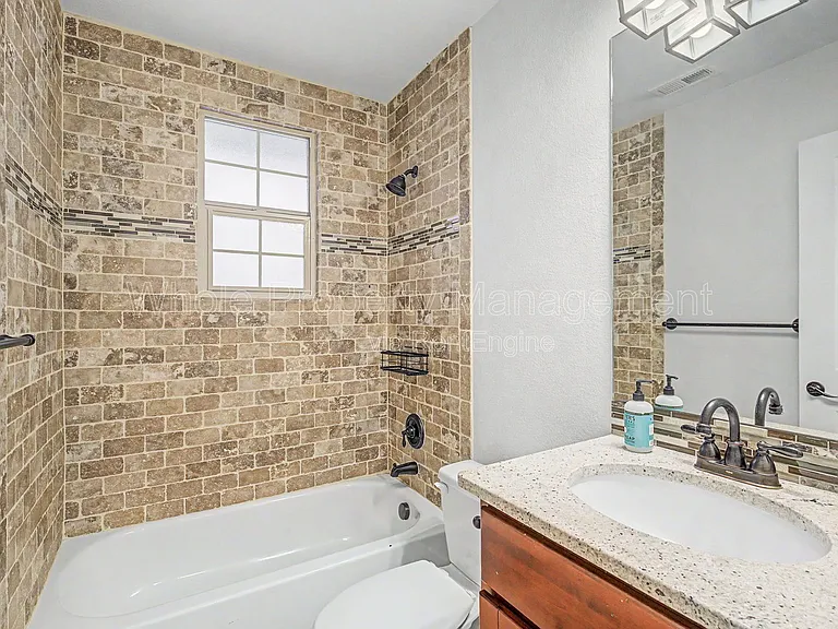 2514 Clermont St — Photo 25