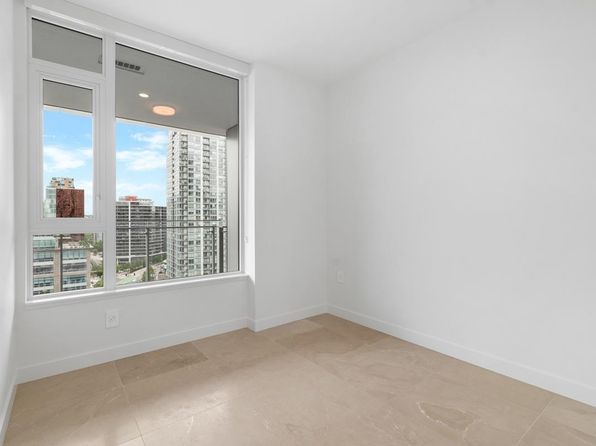 2 bedroom rental in Vancouver — photo 15
