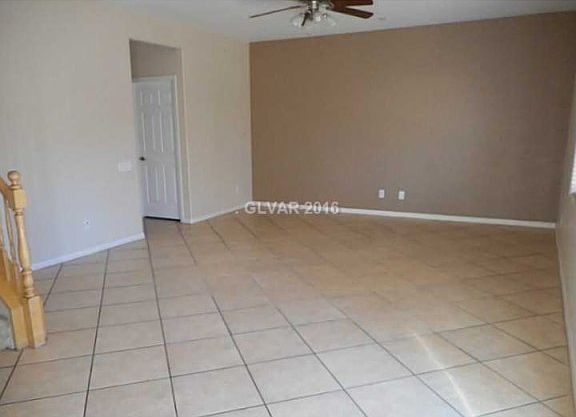 4th image of 1065 Swinford Ct