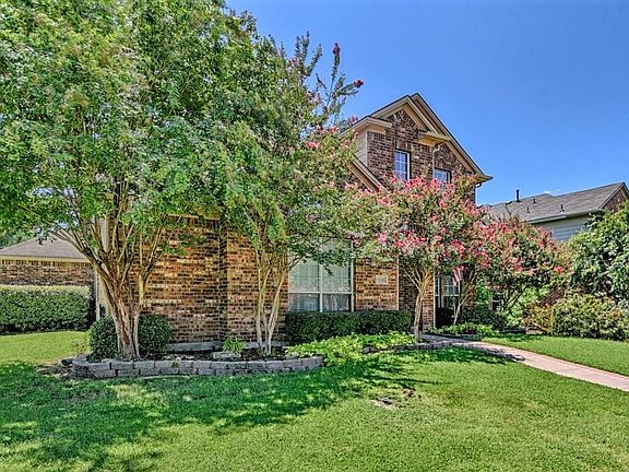 3rd image of 1045 Mont Cascades Dr