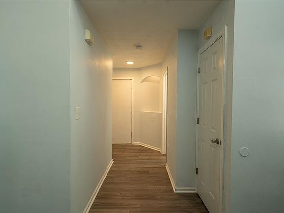 3rd image of 4100 Scotfield Dr