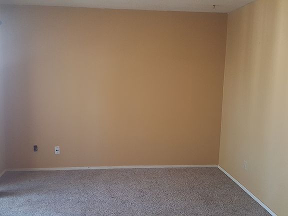 2nd image of 2763 Sonora Dr APT 2