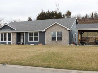 5342 NW Arroyo Dr, Topeka, KS 66618