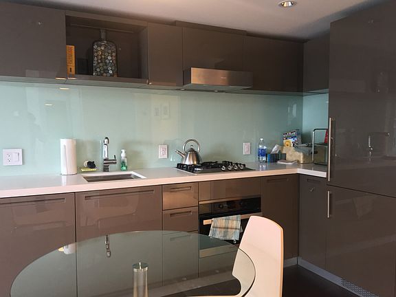 2nd image of 777 Richards St #1507