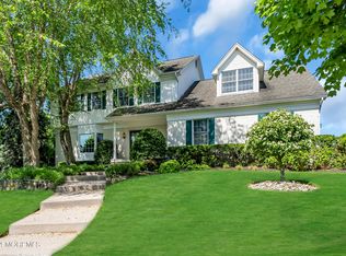 29 Oxford Dr, Ocean, NJ 07712