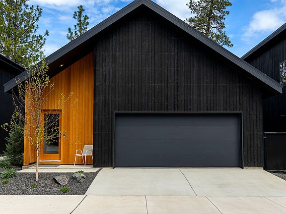 2nd image of 528 W Elder Way