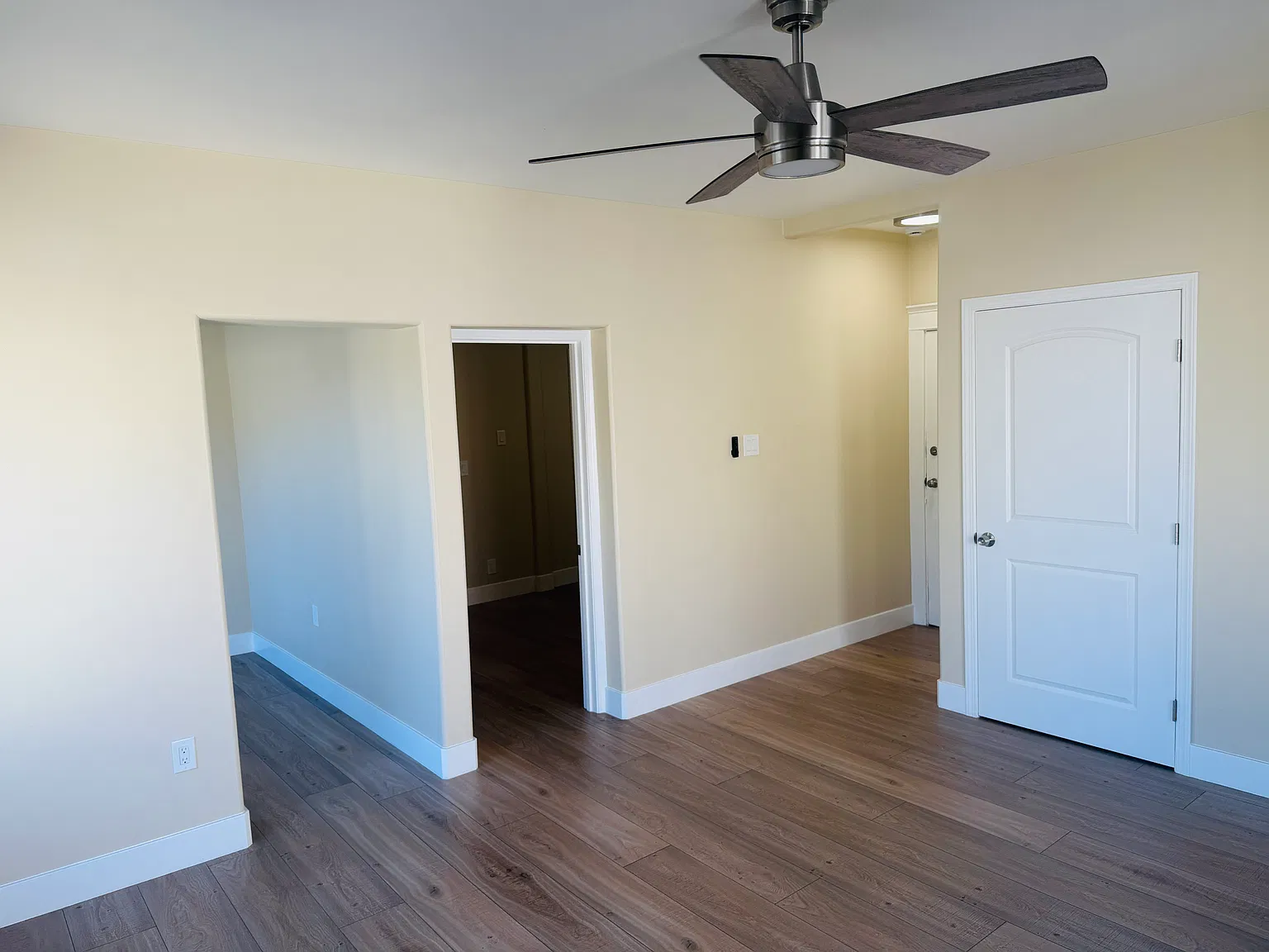 1 bed, 680 sqft, $2,300 — Photo 4