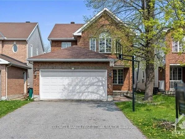 9 Armagh Way, Ottawa, ON K2J 4C3