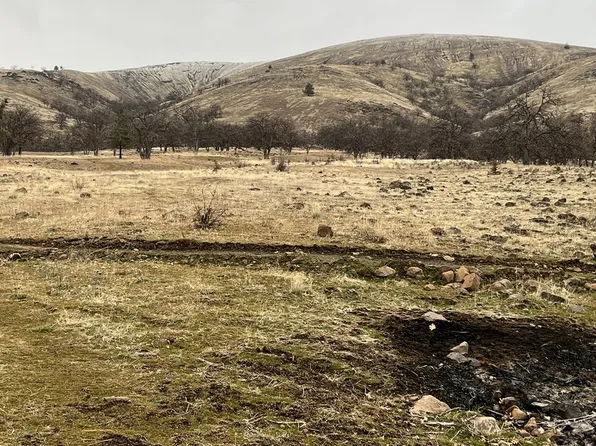 82903 Shadybrook Rd, Tygh Valley, OR 97063