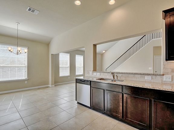 5th image of 529 Heinatz Flat Ln