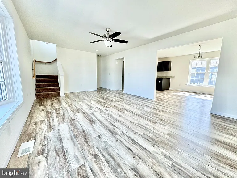 76 Filbert Dr — Photo 7