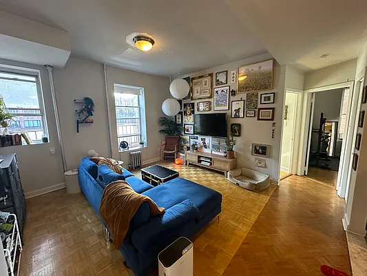 Rented by Living New York | media 9