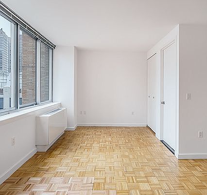 3rd image of 101 W End Ave #9W