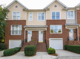 203 Ashton Hall Ln, Raleigh, NC 27609