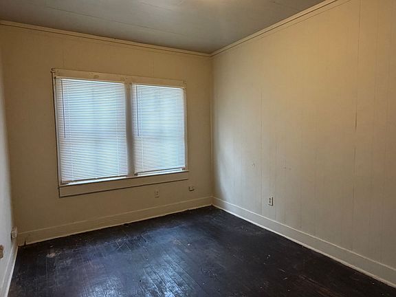 4th image of 164 Hollywood Dr #B