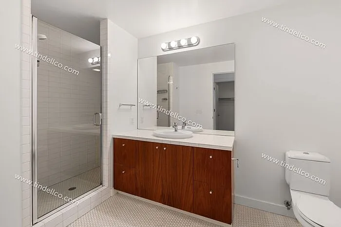 1926 W Burnside St #1102 — Photo 9