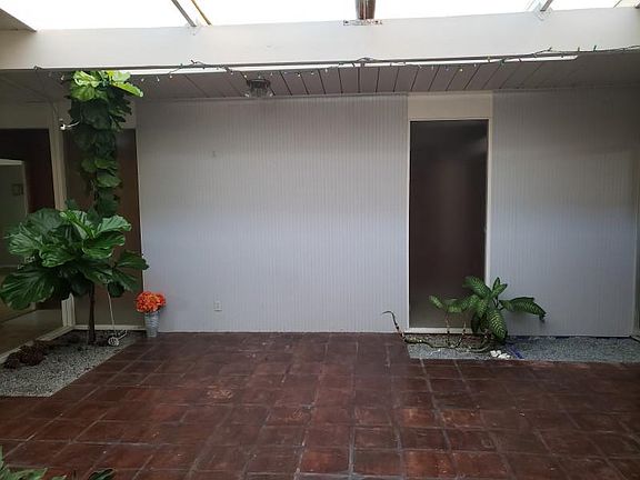 3rd image of 1630 Andalusia Way