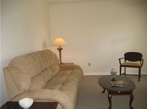 3rd image of 2137 Lasalle Ave