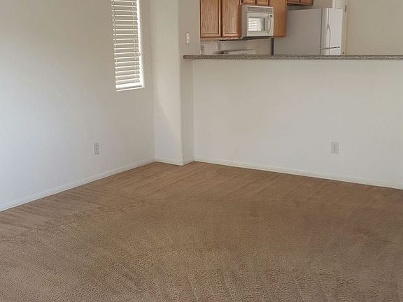 3rd image of 6376 Lonesome Lake St