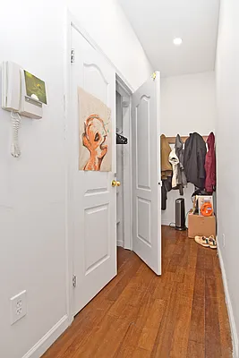 Rented by Ledvech Group | media 7