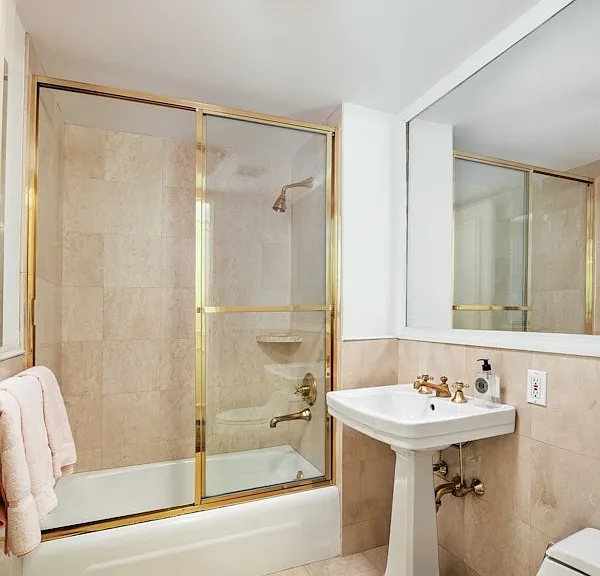 1049 5th Ave #5D — Photo 7
