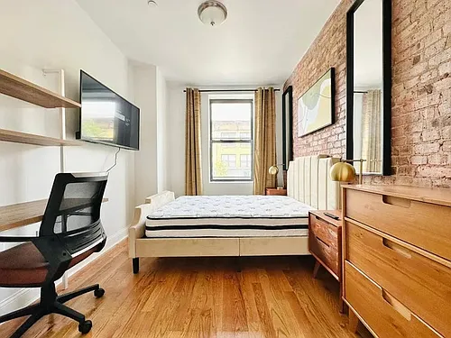 56-48 Myrtle Ave #580 Photo 1