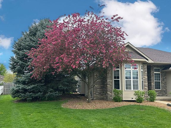 3rd image of 1415 Canter Cir