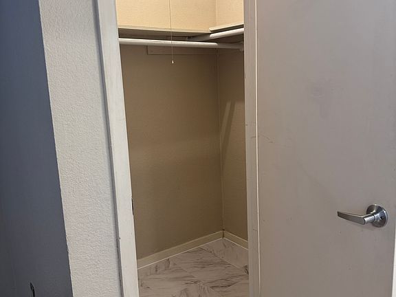 3rd image of 3446 Willowrun Dr APT A