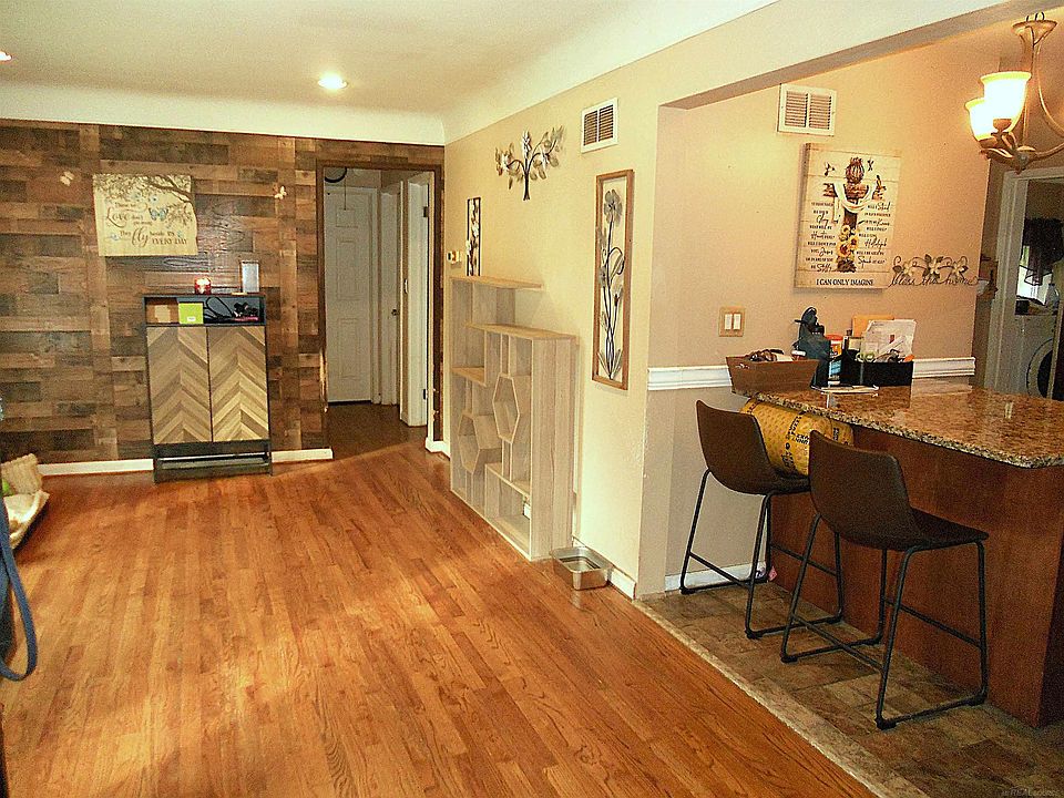 15232 Melrose St, photo 13