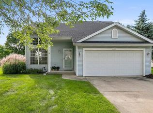 2845 Alson Dr NE, Grand Rapids, MI 49505