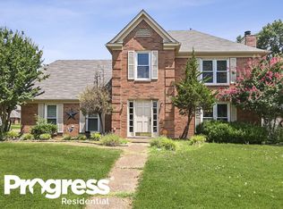 7292 Creek Bend Dr, Memphis, TN 38125