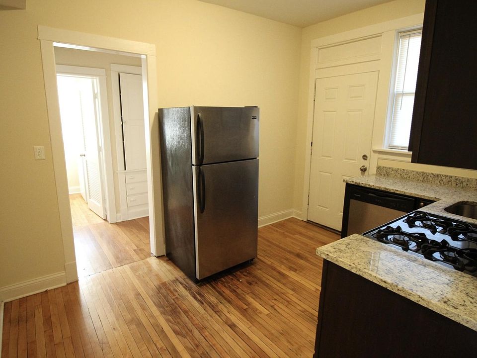 Full kitchen view
