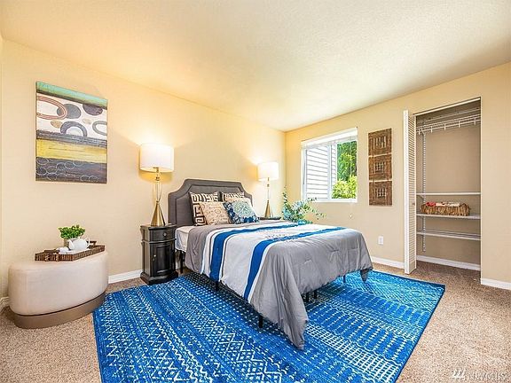 5th image of 12740 NE 10th Pl APT E105