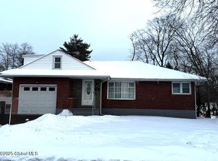 4 Cromer Ave, Schenectady, NY 12304