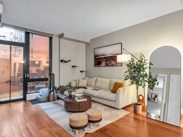 2100 Bedford Avenue image 1 of 12