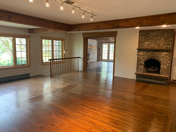 5th image of 28627 W North Dr
