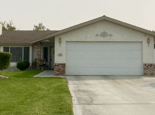 304 S Gateway Blvd SE, Ridgecrest, CA 93555