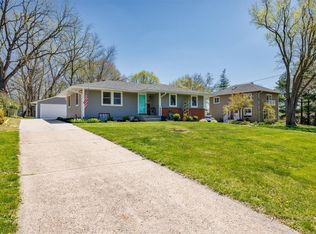 1509 NW 80th St, Clive, IA 50325