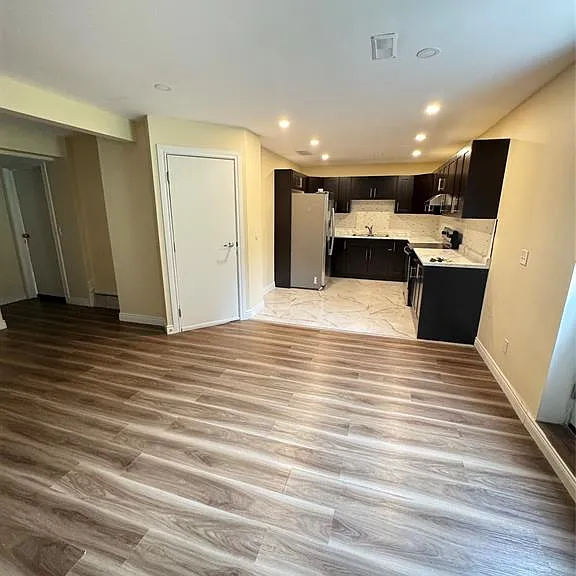 2648 Chick Ct #LOWER — Photo 7
